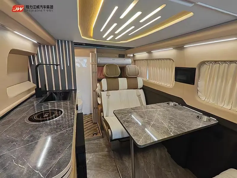 Luxury Fo.rd brand Custom RV Caravan Motorhome for 6 Person Lifting Roof 4*2 220hp Petrol Engine Euro 6 All Furniture LHD