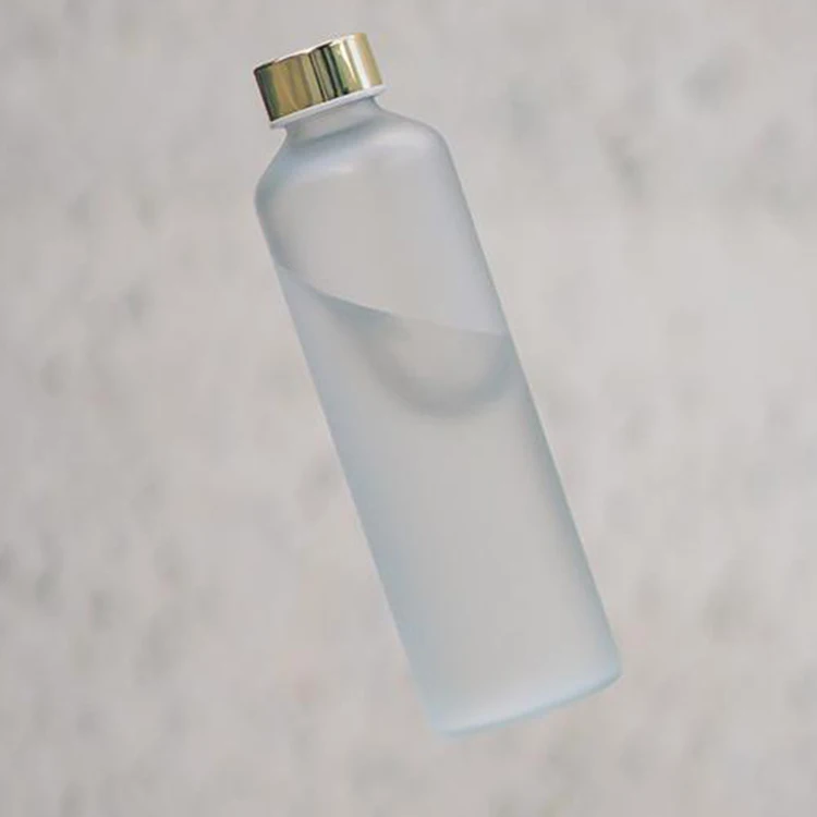 Promotion classic sports style 25oz 32oz 64 oz beverage unbreakable crystal glass custom logo drinking water bottles with sleeve