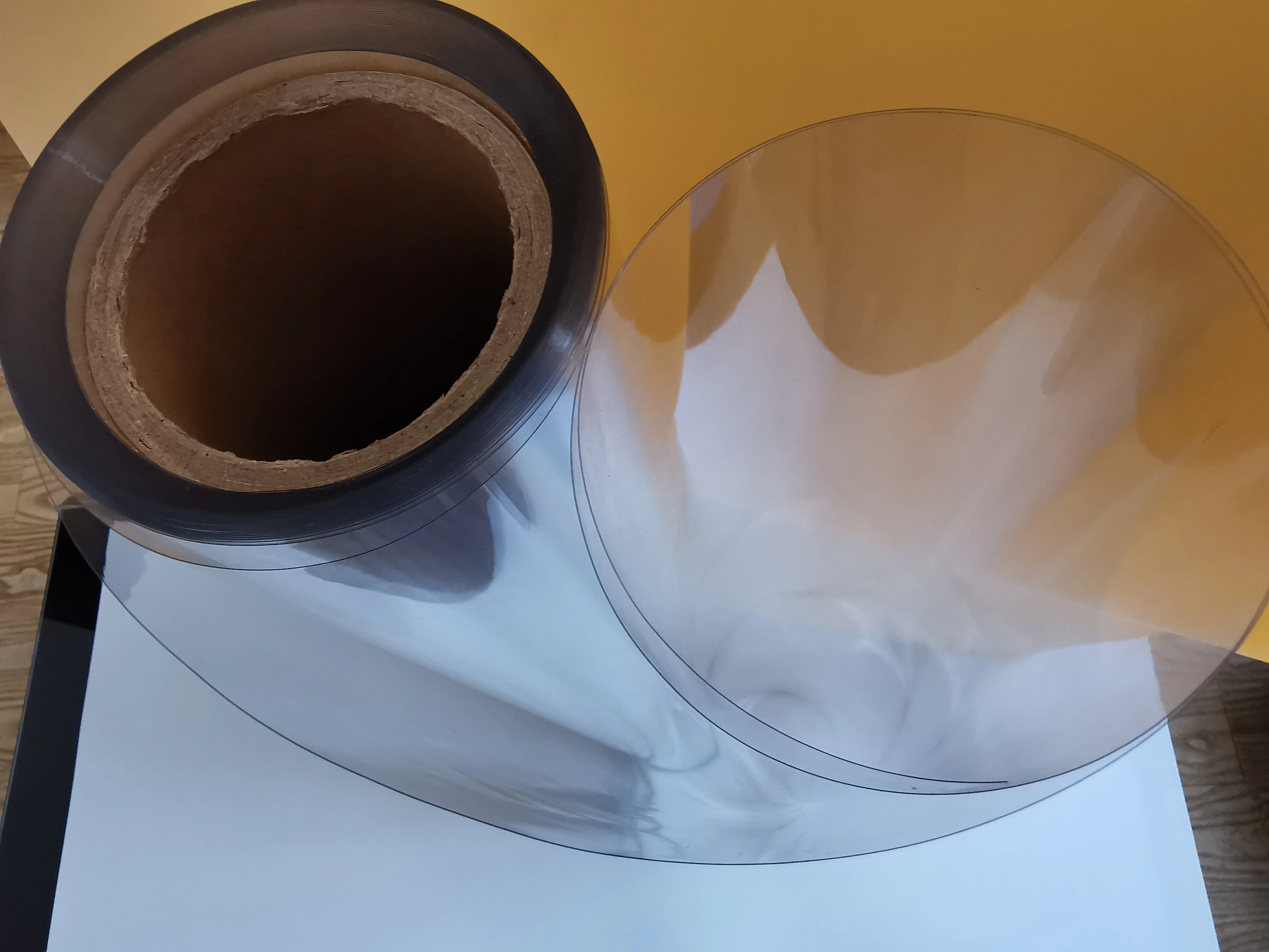 
PET transparent film and sheet 