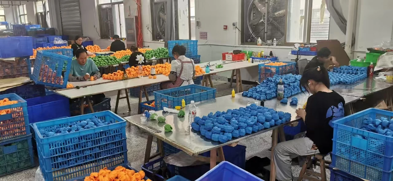 Soft decompressing pinching cat paw sticky pinching and stress reliever multiple food shaped squeeze sensory Squeeze Toy