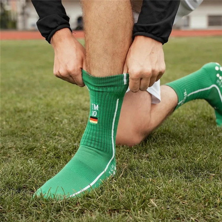 Classic Superior Non-slip Football Soccer Socks Athletic Sports Football Socks Silicone Grip Knee High Men Socks