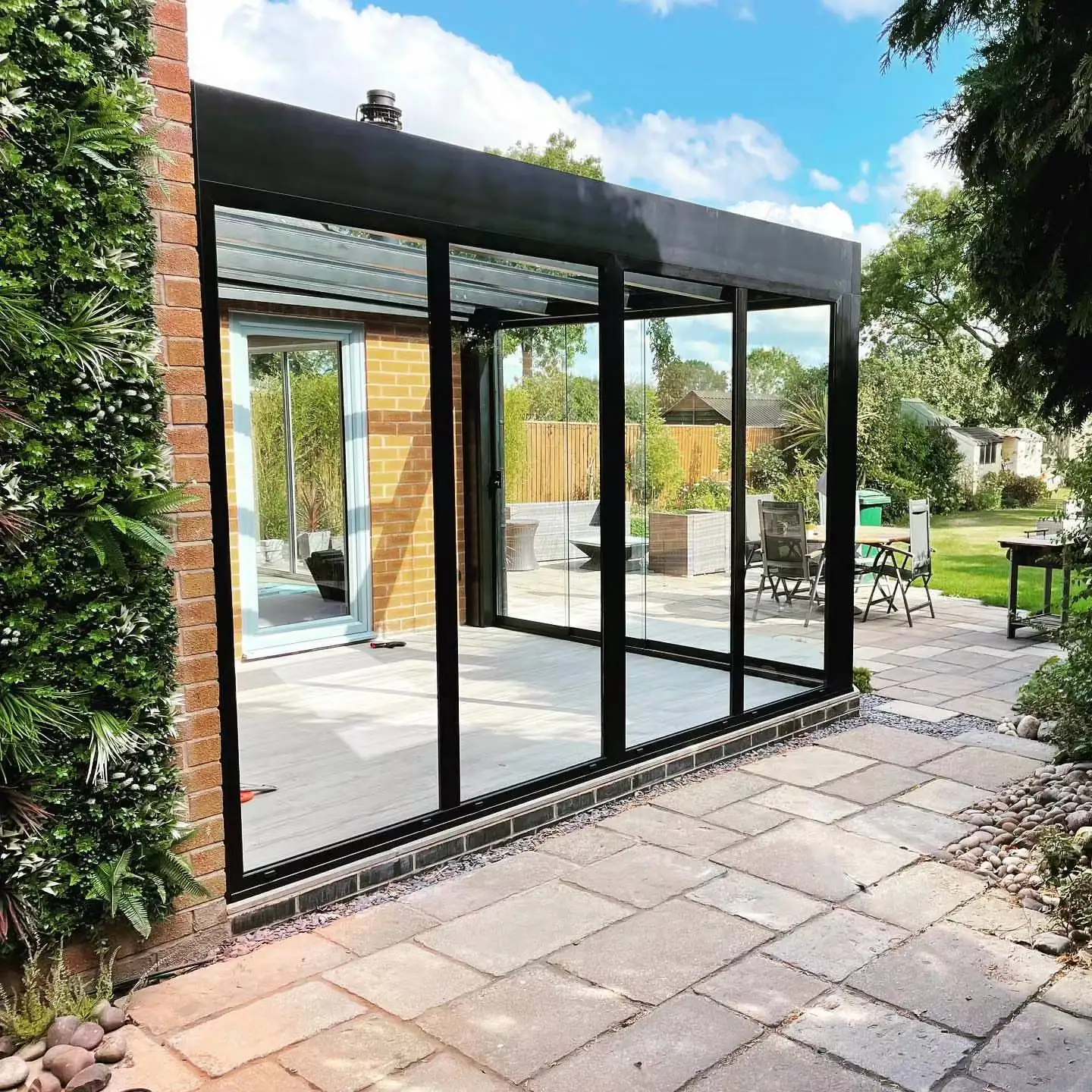 RG120 Sun Room 4 Season Sunrooms Designs Aluminum Alloy Double Tempered Glass Sunroom Modern Outdoor Insulating Glass 20 Years