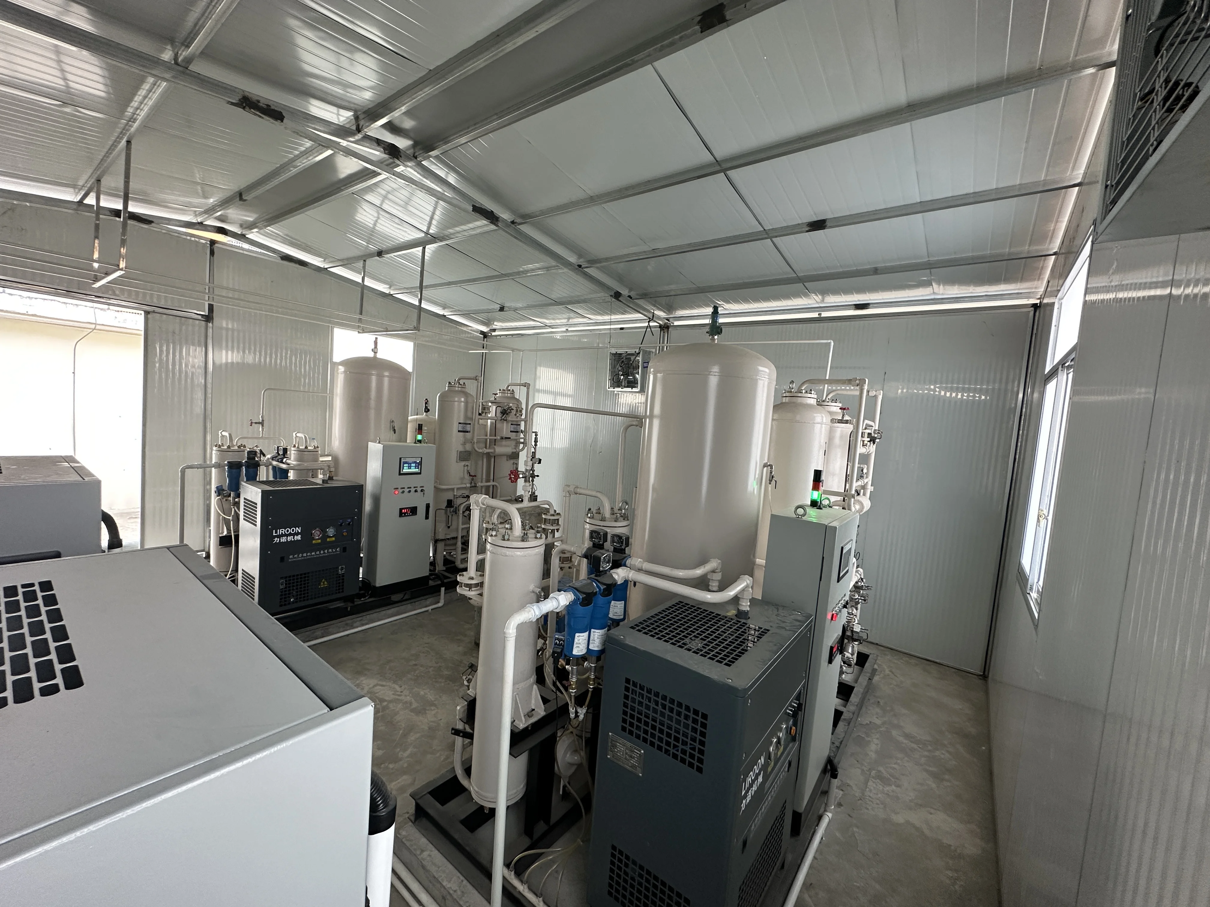 High Purity Oxygen Generator Plant Mobile Oxygen Generator Equipment for Sale