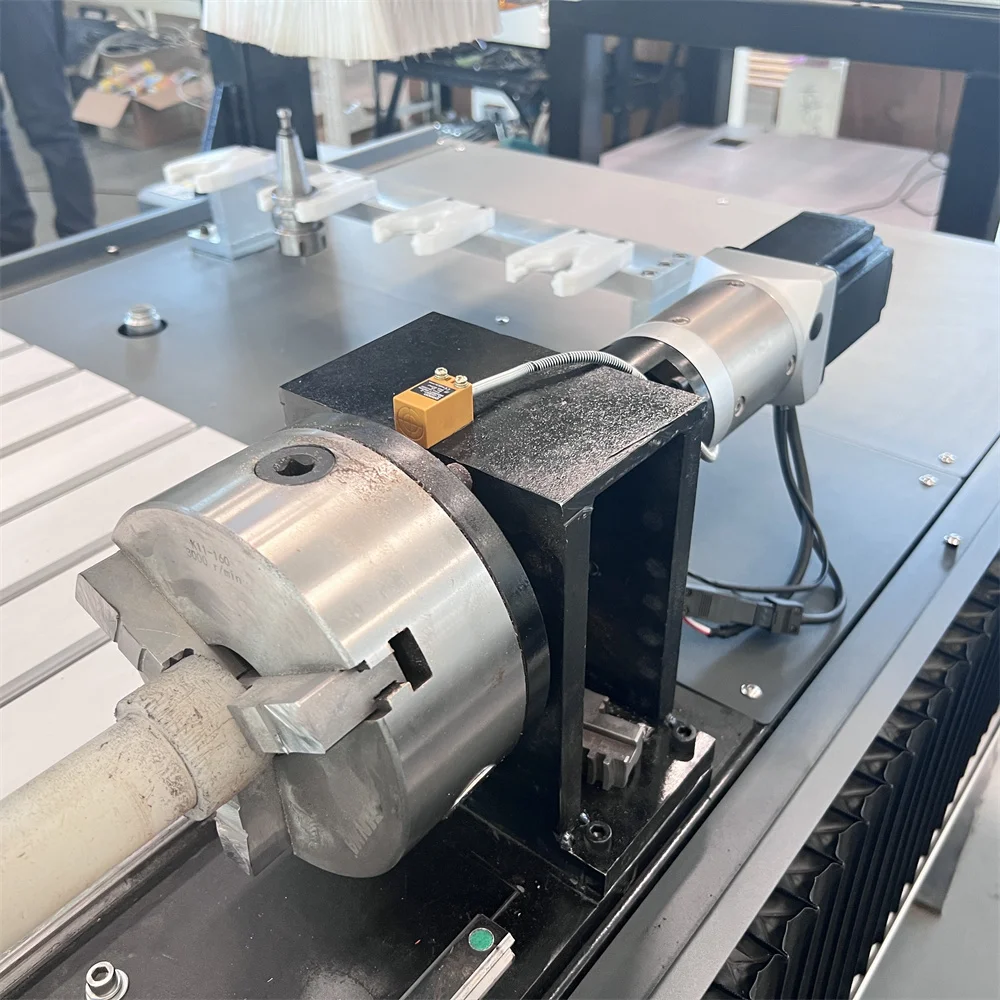 YOUHAOCNC mini cnc 3 axis 6090 atc cnc router desktop cnc milling machine woodworking machine with linear tool changer