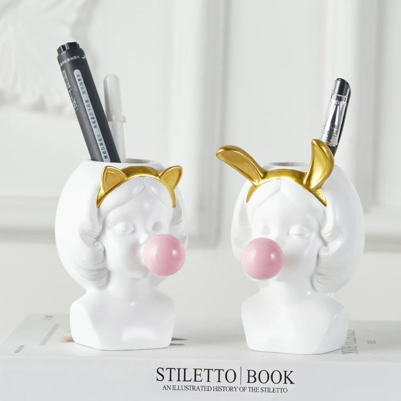 Nordic Style Resin Vase Cute Girl Bubble Gum Figurine Decorative Succulent Plant Flower Pot Modern Home Decor Pen Holder Small
