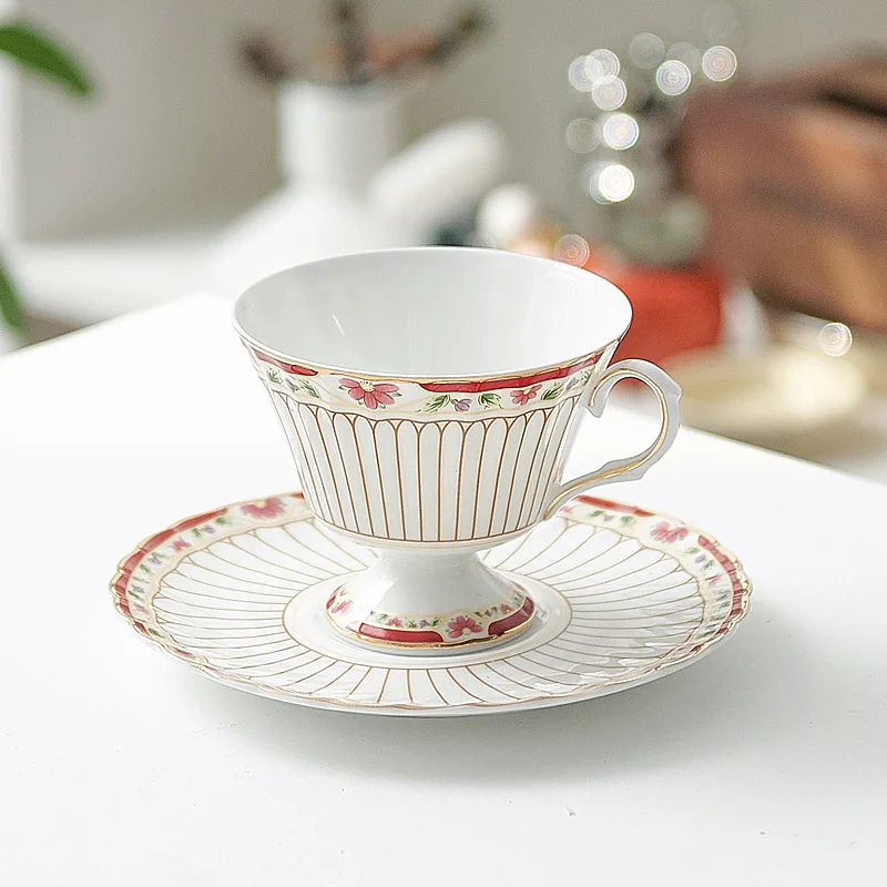 High Quality Flower Style English Tea Gift Sets China Ceramic Tea Set With Teapot For Wedding