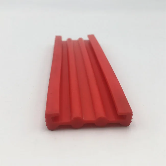 
EPDM NBR SR rubber buffer sealing strip 