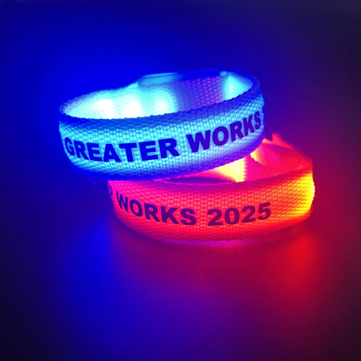 Festival Concert Personalized Vibrating Glowing Light up Luminous Fabric Custom Promotional Bracelets Led Wristbands for Events
