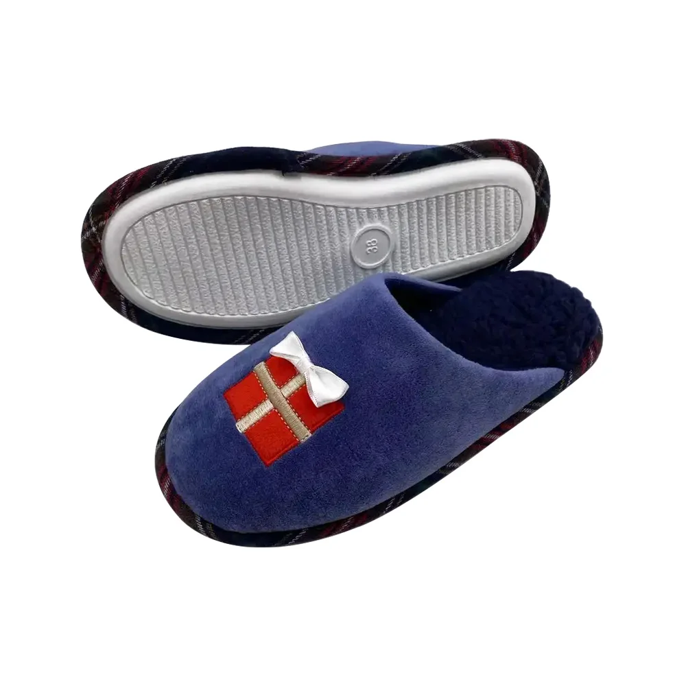 Latest design customized christmas woman fur Slippers Plush soft warm anti slip bedroom mule indoor slippers