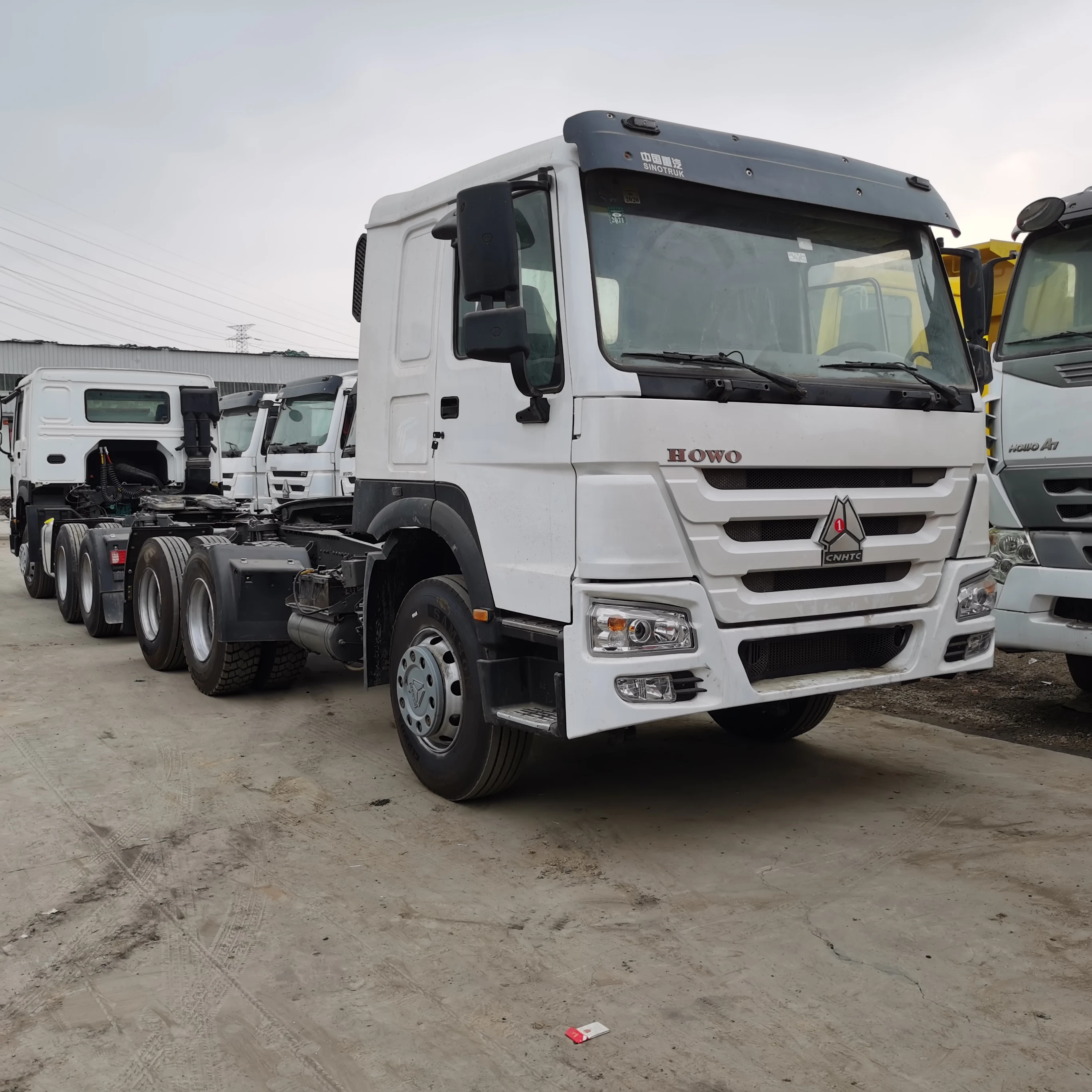 Sinotruk HowoA7 Truck Trailer Head 6*4 Tractor Left Right Hand Drive