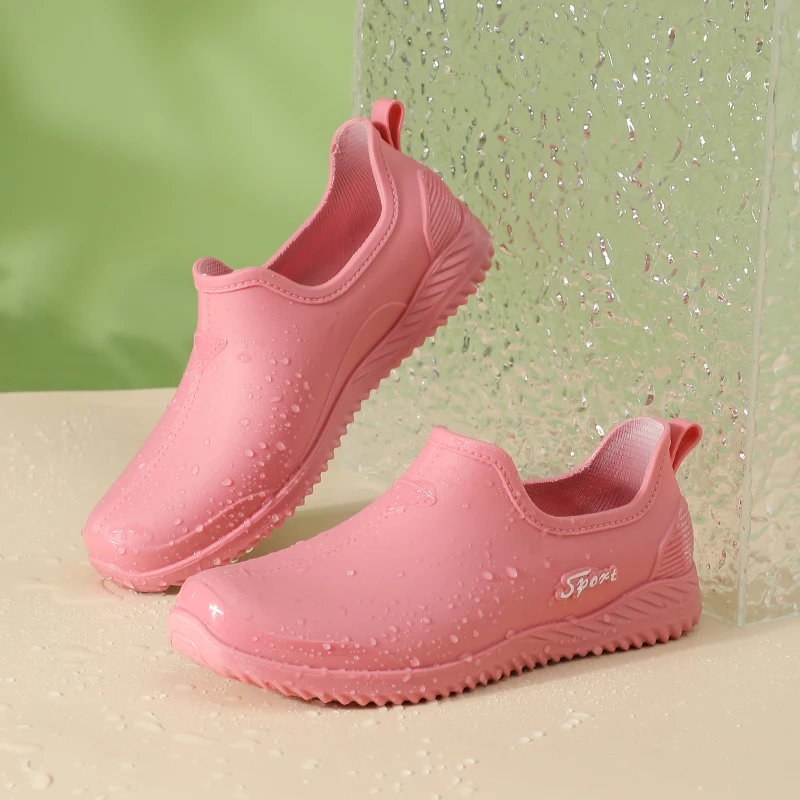 Green Manufacturing All Season Use Lightweight Design Fashion Galoshes Waterproof Rain Shoes