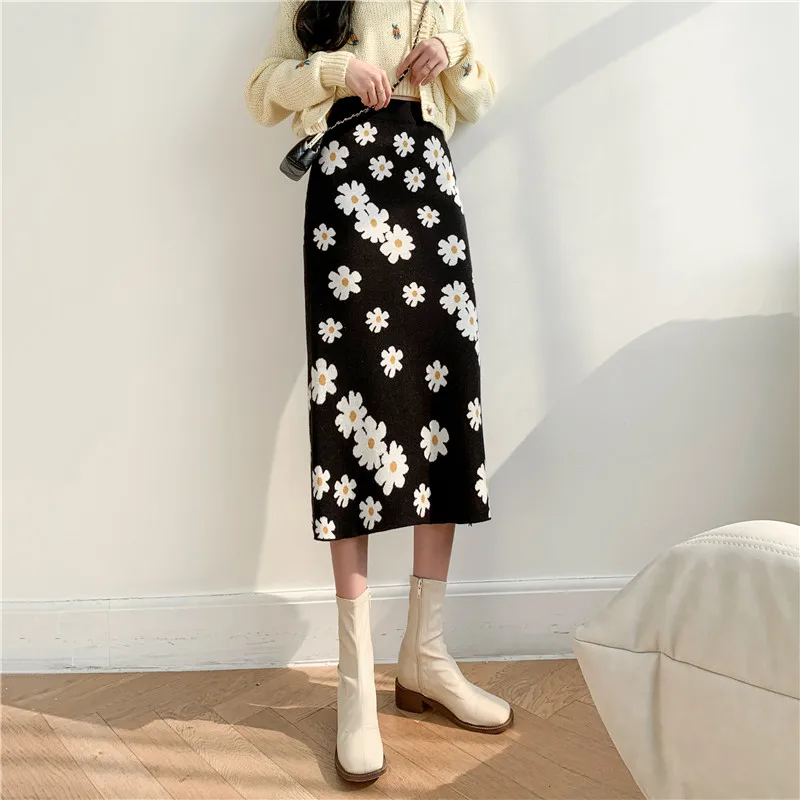 Girls knitted floral bag hip pencil skirt Japanese gentle retro high waist casual close-fitting printed knit women long skirt
