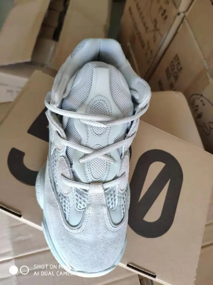 
2020 Latest Design Original High Quality Genuine Leather Yeezy 500 Style Cool Fashion Sneakers Yeezy Shoes 