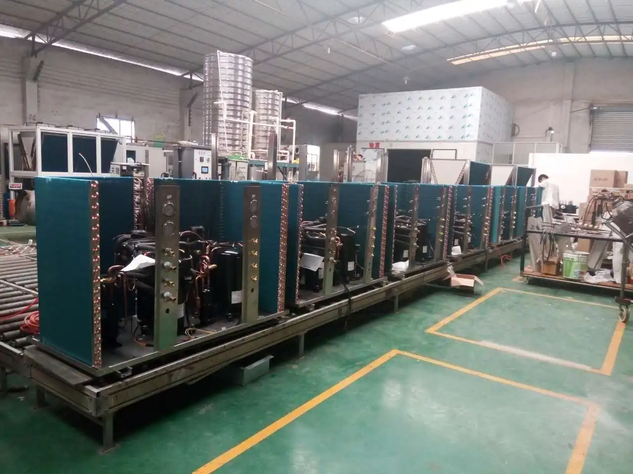 7.5~50KW Best Selling Product Air Source Heat Pump Air Cooled Water Chiller Sale Air to Water Heating and Cooling Equipment