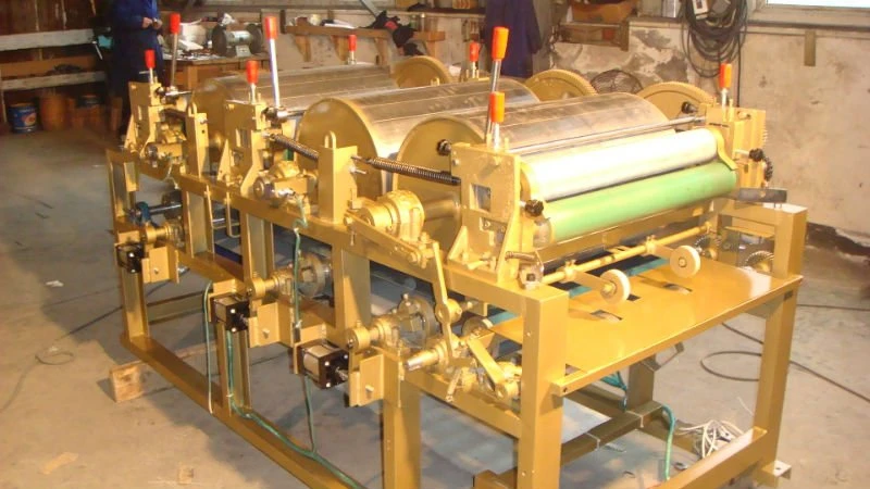 Китайское профессиональное производство Новая автоматическая 4 цвета небольшой флексографские принтеры цилиндр печатной машины для Non сплетенная и сплетенный мешок