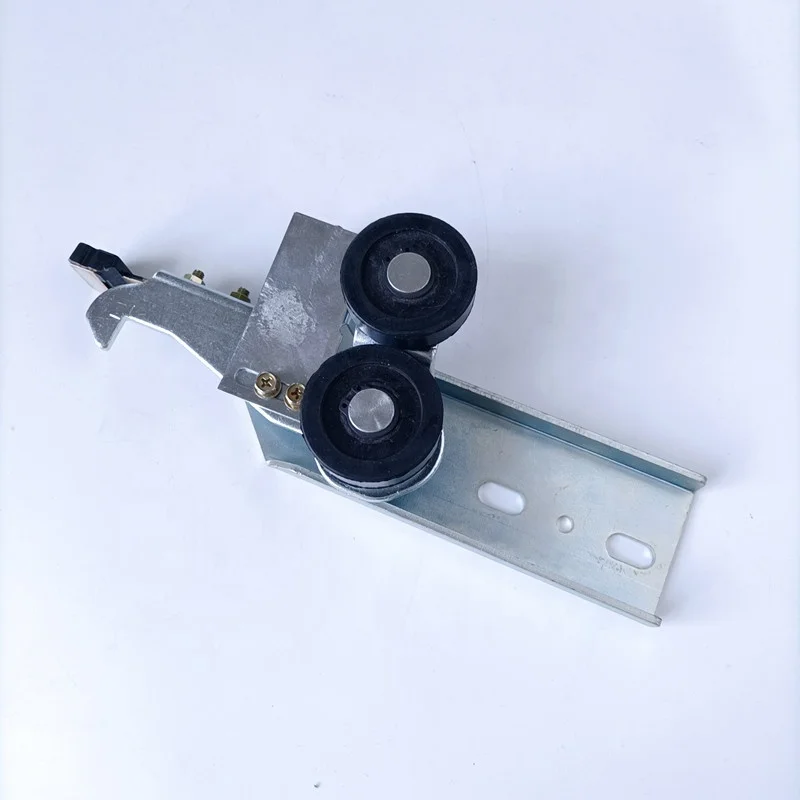 IL-SI Elevator Door Switch Door Lock with Hook Elevator Spare Parts