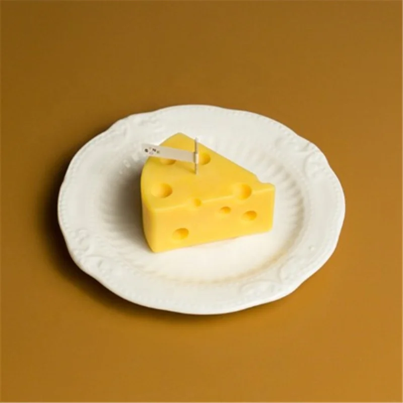 Sweet Dessert-Themed Teddy Cheese Aromatherapy Soy Wax Candle