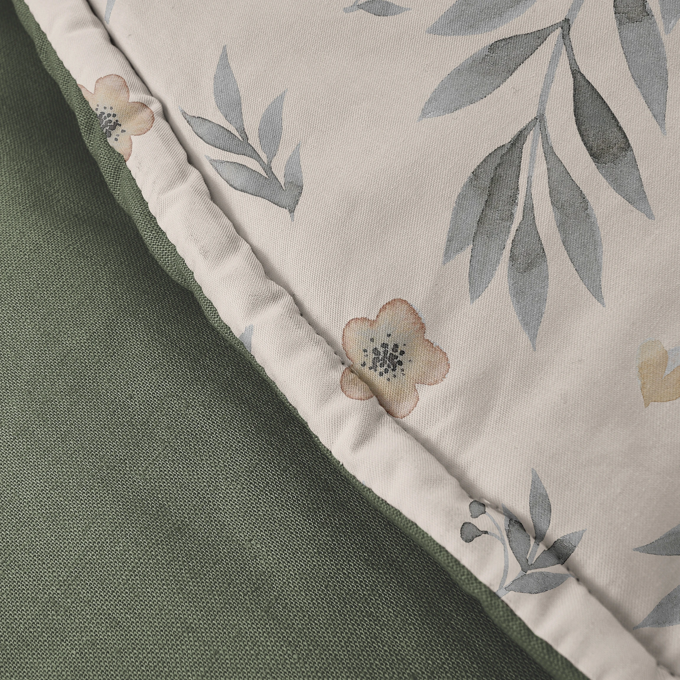 2023 new arrival OEM leaves pattern toddler nursery rug custom print linen fabric kid play mat for baby child