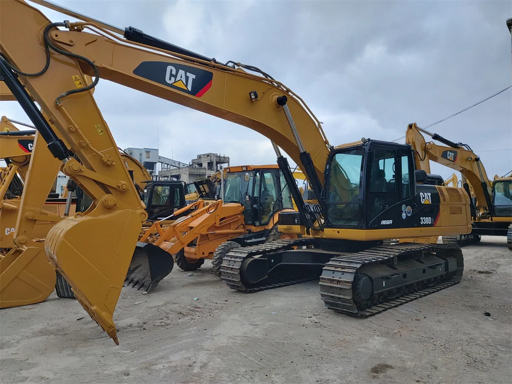 Caterpillar excavator CAT 330D2  Excavator  in yard for sale