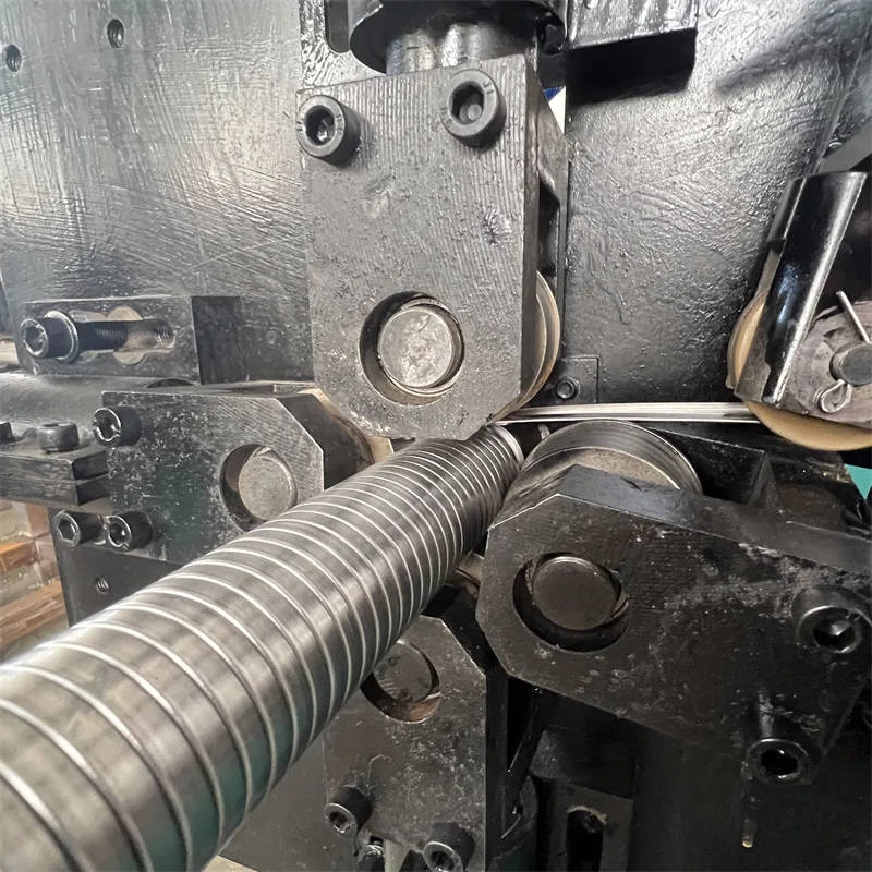 Interlock/ Double Locked Flexible Metal Tube Forming Machine