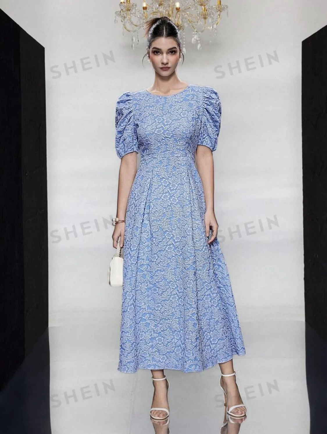 3D Textured Woven Weaved Jacquard With Floral Raised Embossed Detailed Pattern for Making Children Wear Women Dresses Clothings