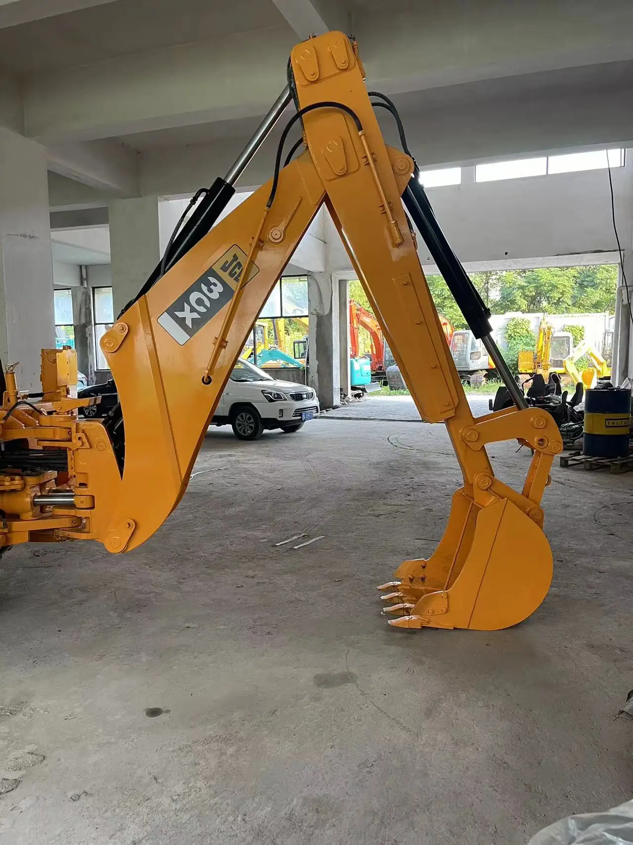 Хороший использованный оригинальный jcb 3cx для продажи по доступной цене