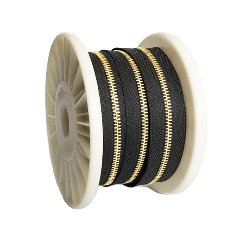 
Custom Decorative Long Chain Metal Zip Roll Brass Teeth Paint Metal Zipper For Jackets 