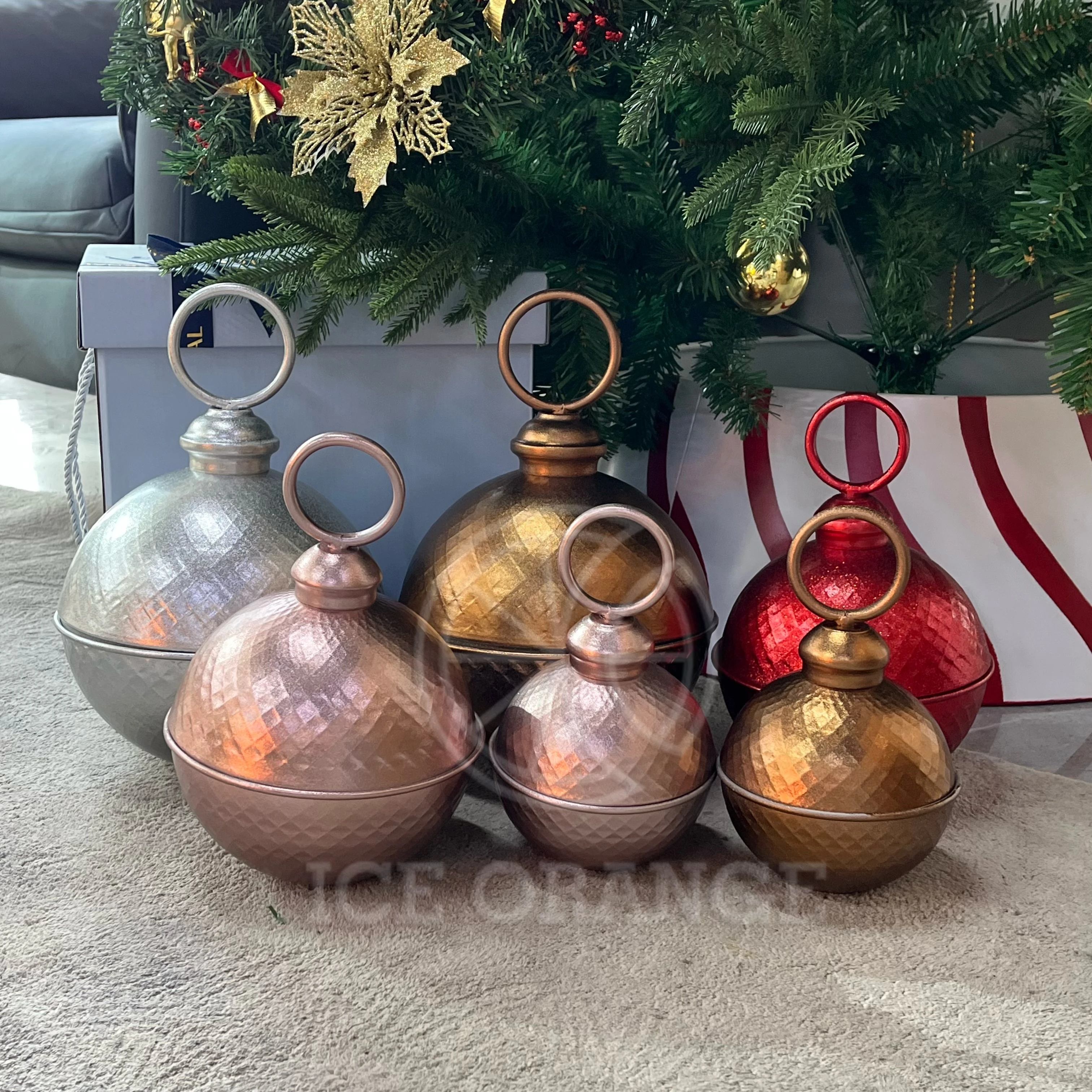 2024 Christmas Metal Ornament Ball Jingle Shiny bell for Home Holiday Garden Party Decoration
