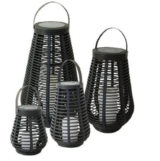 Hot Selling Handmade Solar Outdoor Hanging Landscape Yard Light Decoration Rattan Candle Lantern
