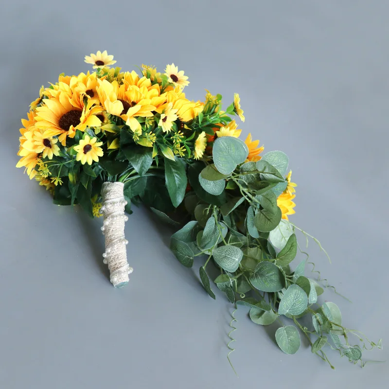 Wedding Decoration Supplies Wholesale Bride Holding Artificial Flower Wedding Bouquet