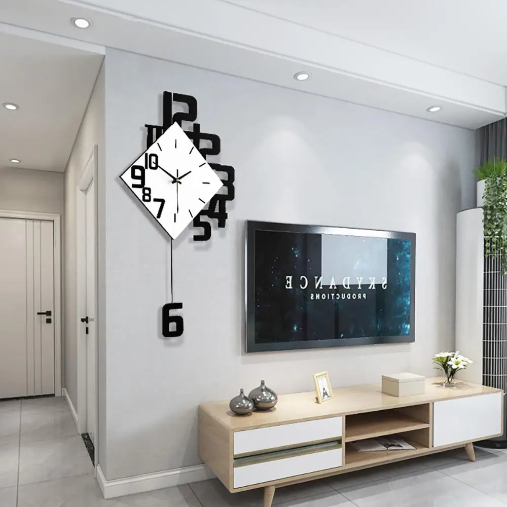 Northern Europe Manual Decorative Wall Clock with Pendulum Modern Iron Wall Clock For Living Room