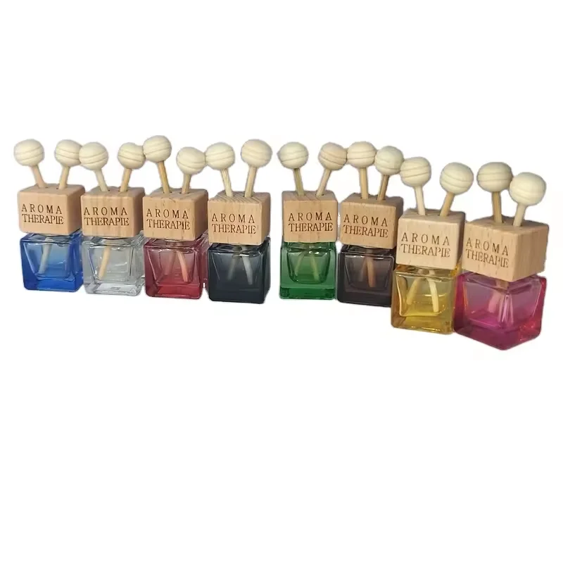 Hot Selling Clip Glass Car Perfume Bottles Empty Air Freshener Perfume Glass Fragrance Aroma Car Diffuser Bottle