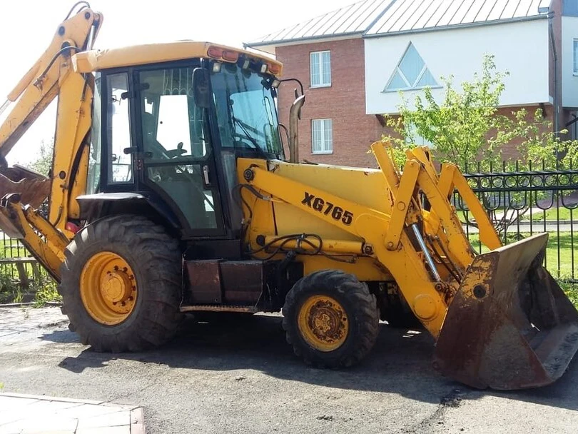 Китай Новый 2.5ton XG765 экскаватор-погрузчик с ведром 0.9cbm в продаже