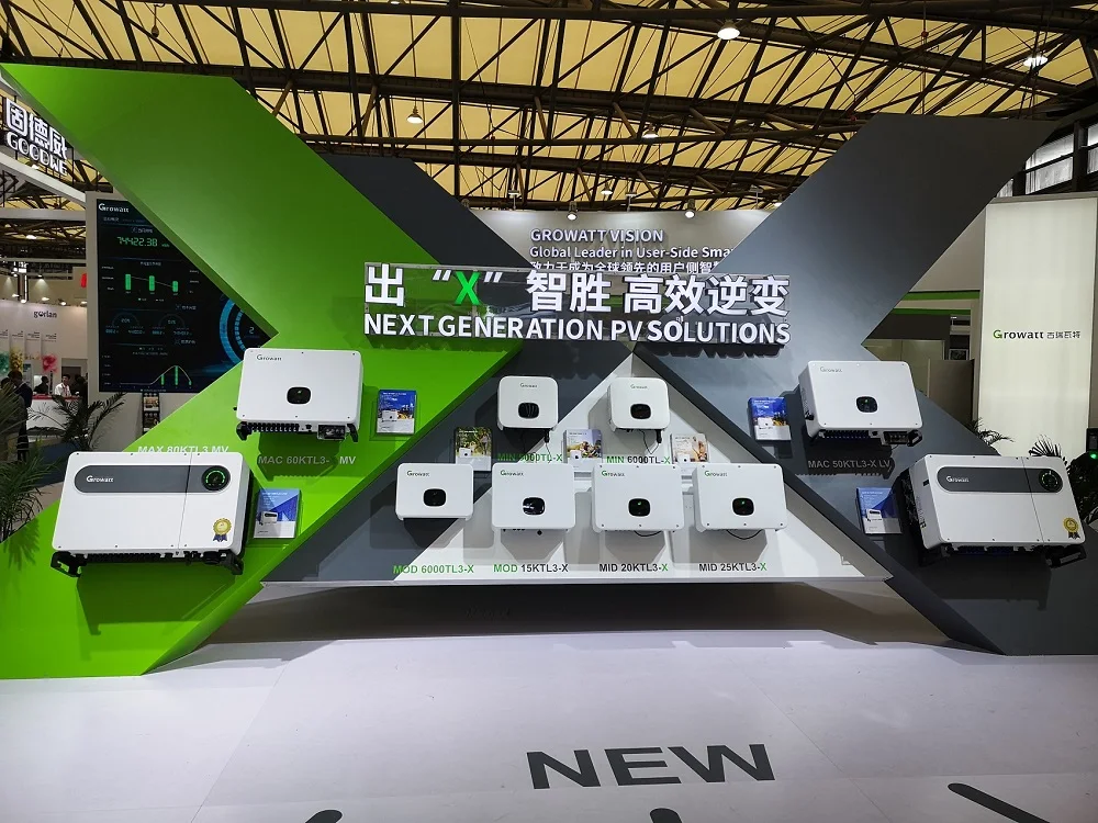 GROWATT 1Mw Solar Inverter 125kva Converter Price Exhibition EU Three Phase 120kw 110kva 100kwp MAX100K MAC PV Inverters