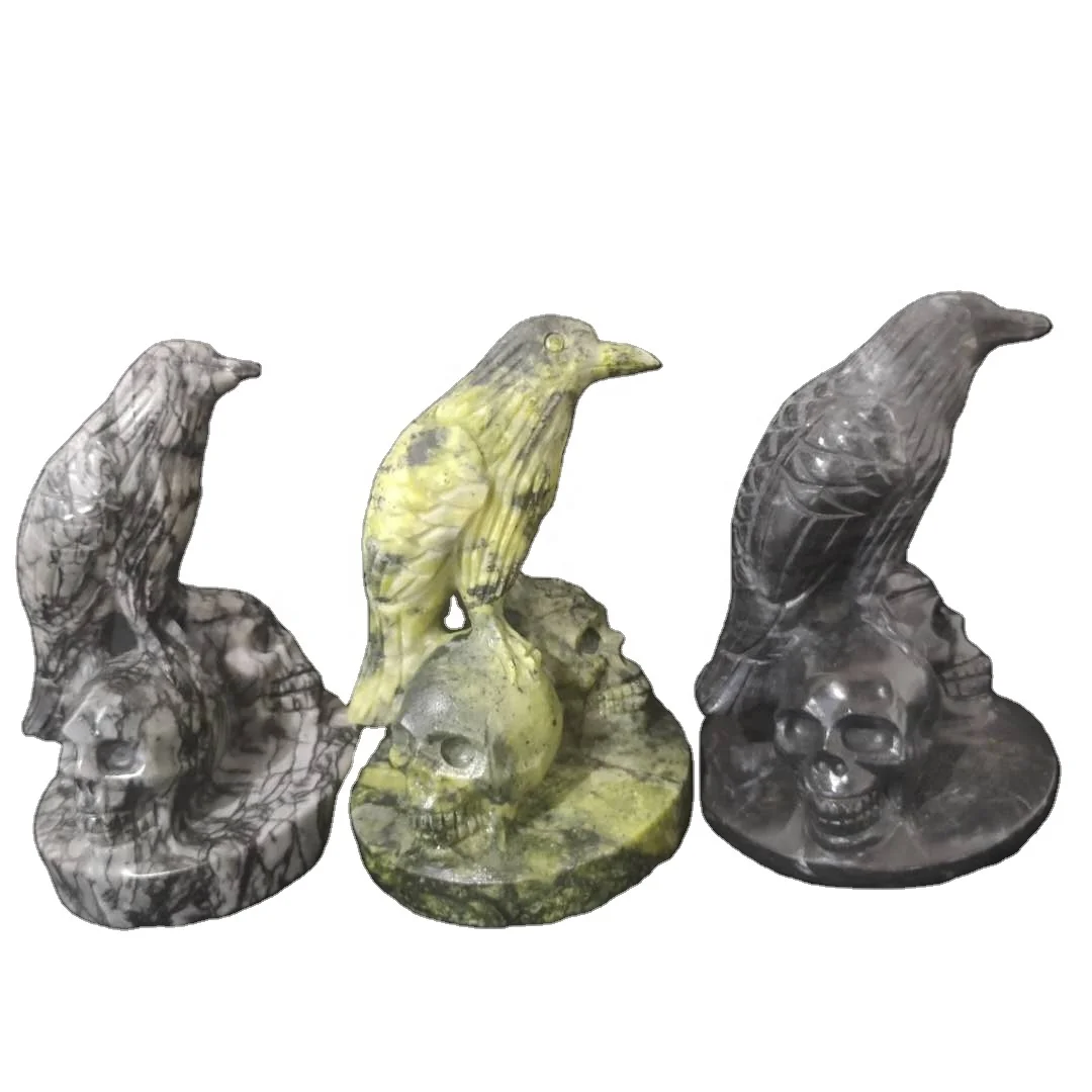 Hot Sale Crystal Animal Carvings Crafts Hand Carved Semi-precious Stones Crystal Eagle Skulls with Bird Carving