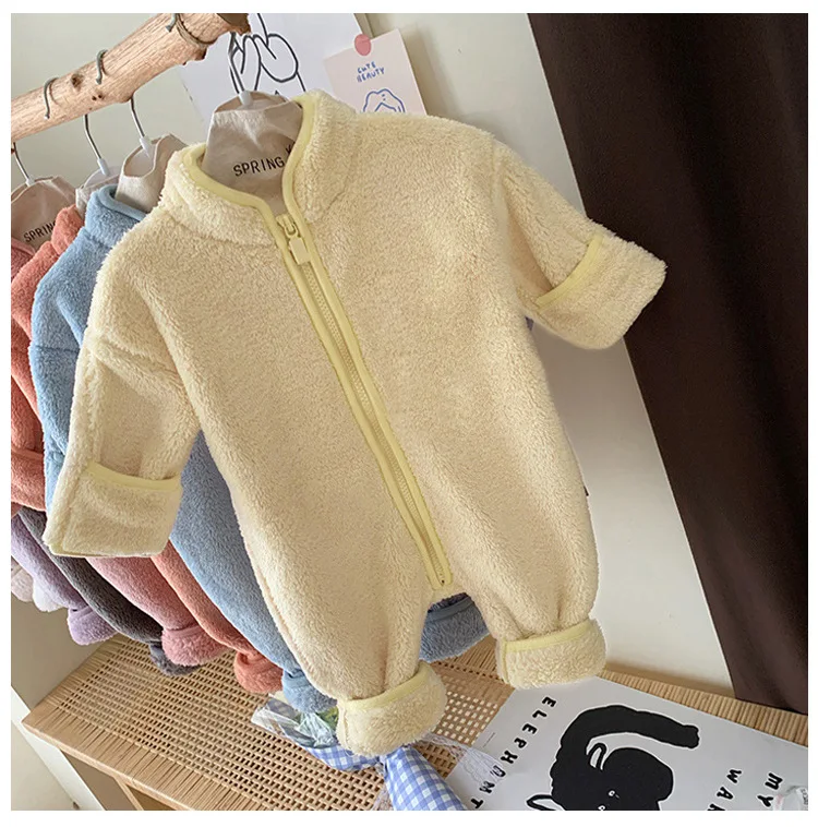 Wholesale newborn infant baby boys girls 0-12M lamb warm jumpsuits multi-color thickened little girls rompers pajamas