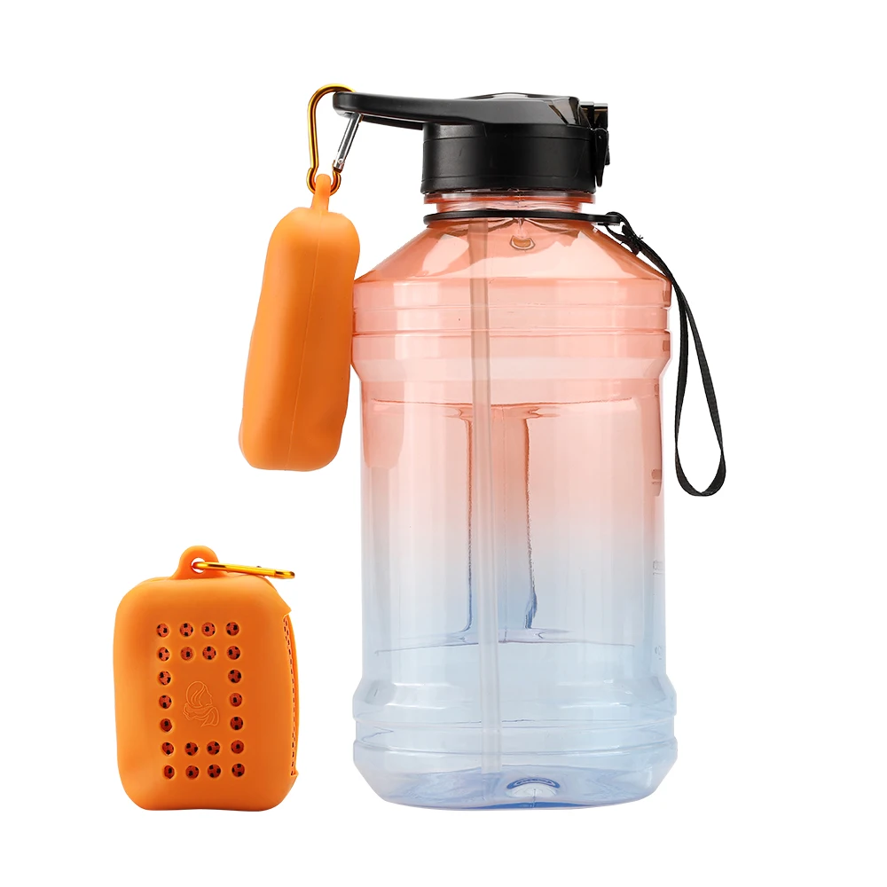 2.2L Sport Gym PETG Water Bottle With Silicone case and towel