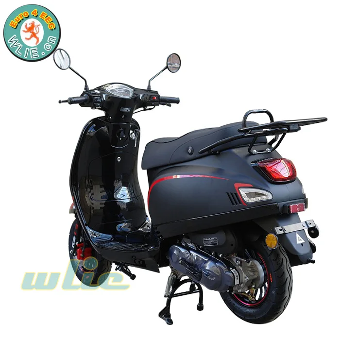 2018 New cheap gas powered motor engine 125cc with spare parts chopper motorcycle chinese scooter Maple S 50cc/125cc