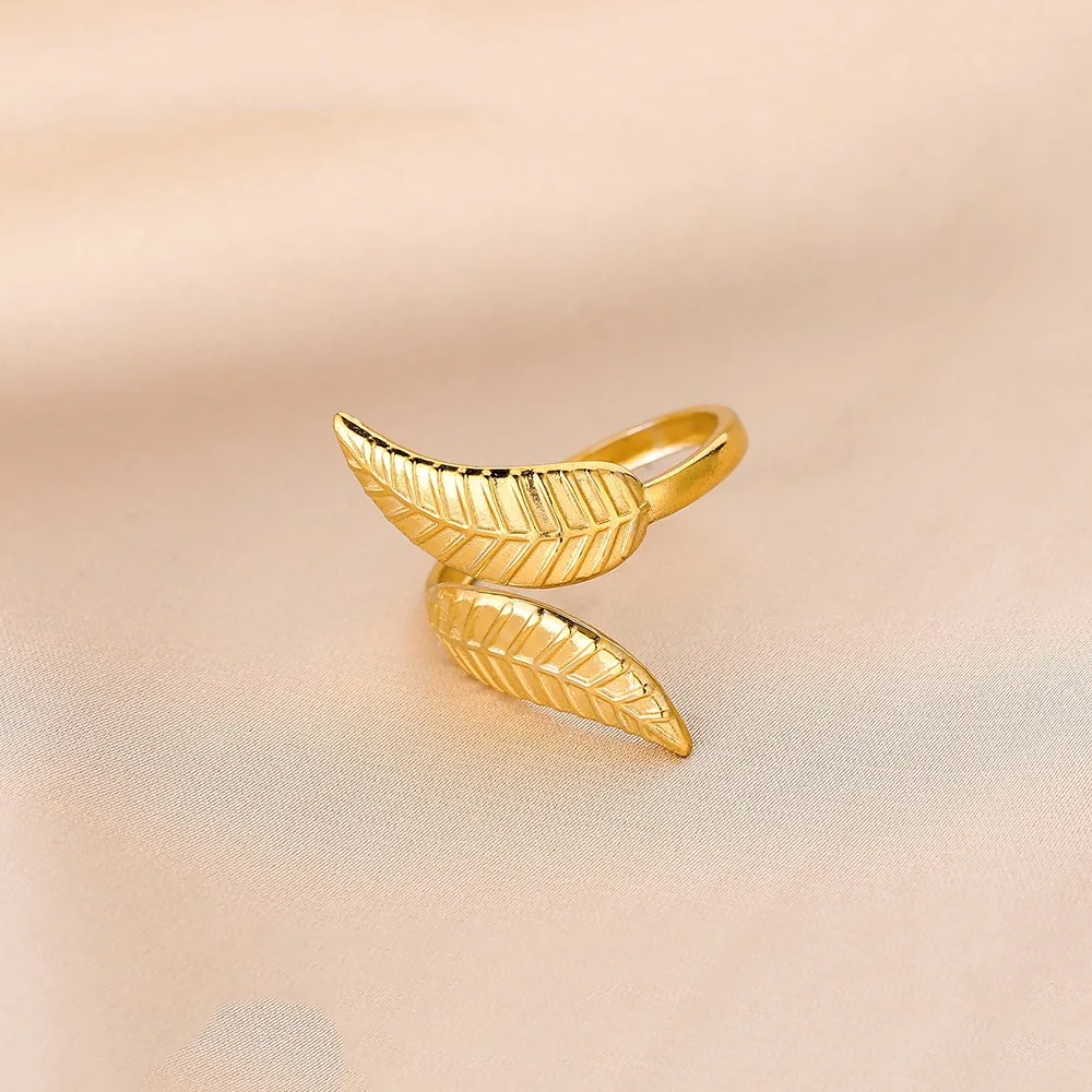 Beimai OEM Ring Titanium steel gold-plated oil-dripping green leaf open adjustable ring