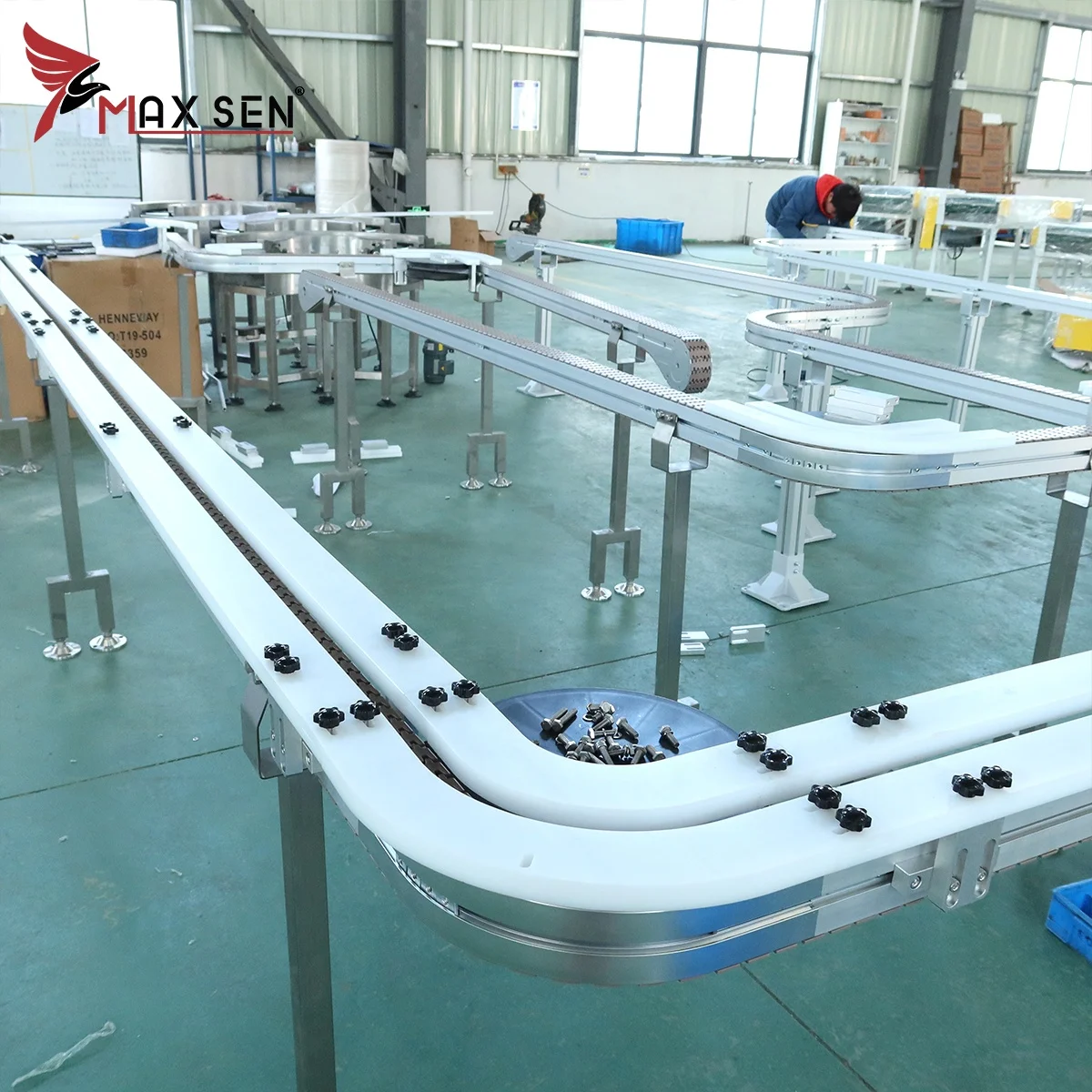 Plastic Flexible Conveyor Belt For Milk Cartons Conveying
