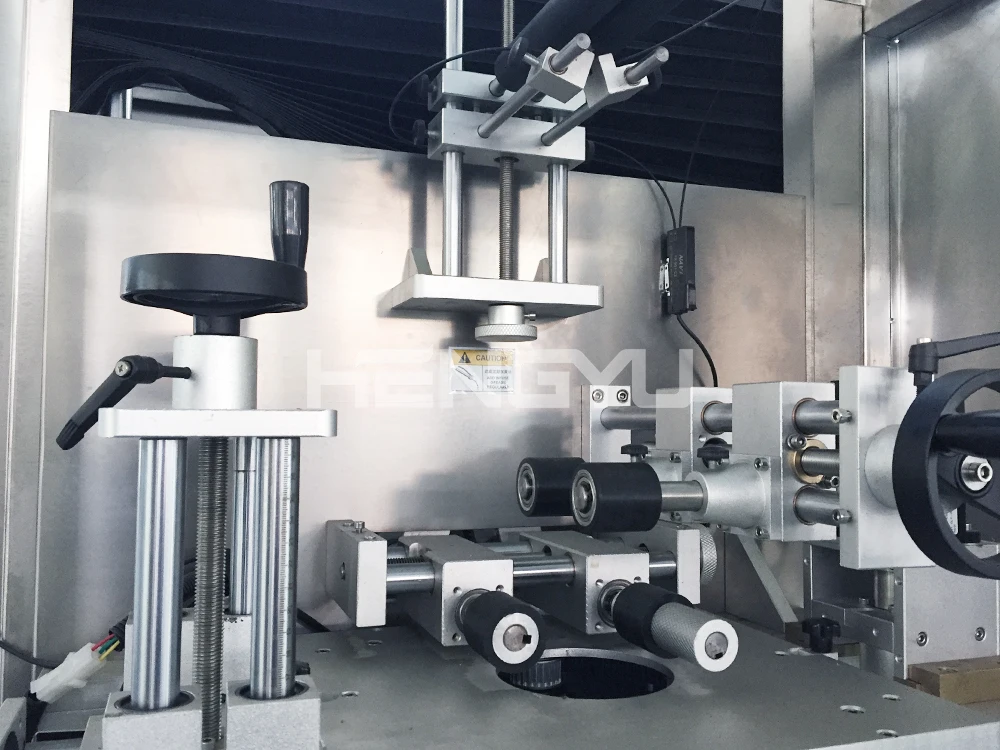 automatic high speed thermal shrink sleeve plastic bottle cup PVC Labels applicator labeling machine with heat shrinking tunnel