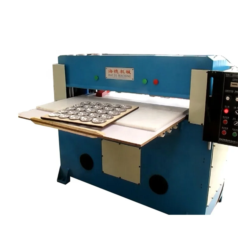 Hydraulic plane die cutting machine for plastic collar stay pvc collar band