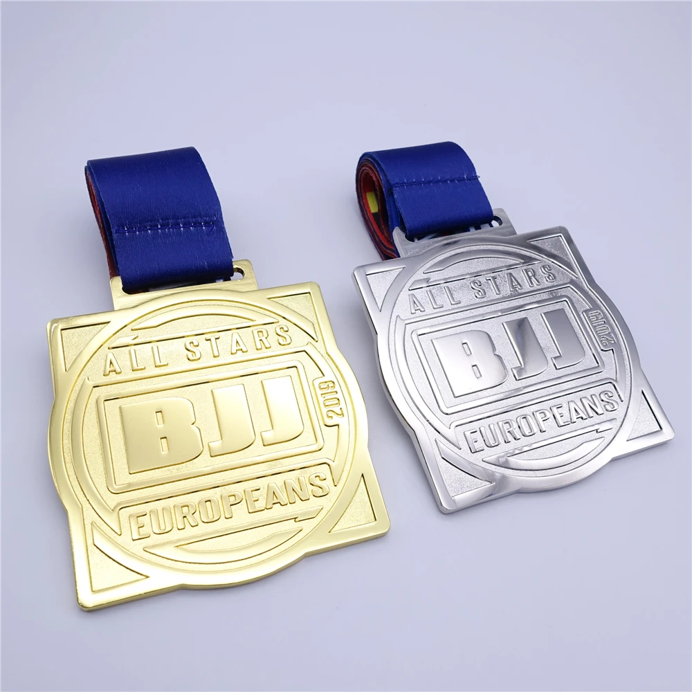 Zhongshan Factory Professional Customized Metal Marathon Sports Award Medallion Karate Running Soccer Trophy Gold Medal