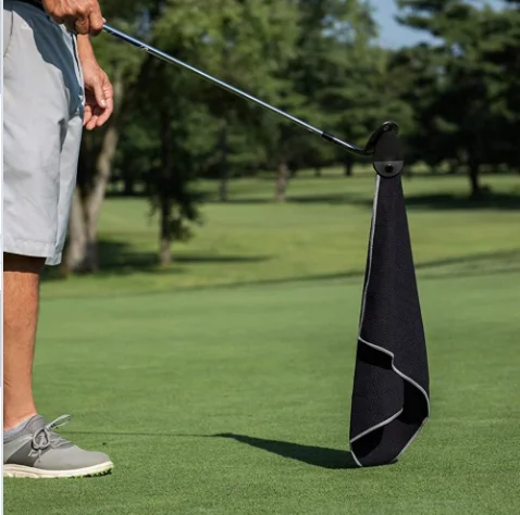 Wuxi Ivy Textile Custom Highest Strength Magnet Microfiber Golf Towels with Magnetic Clip for Golf Bags for Men Women