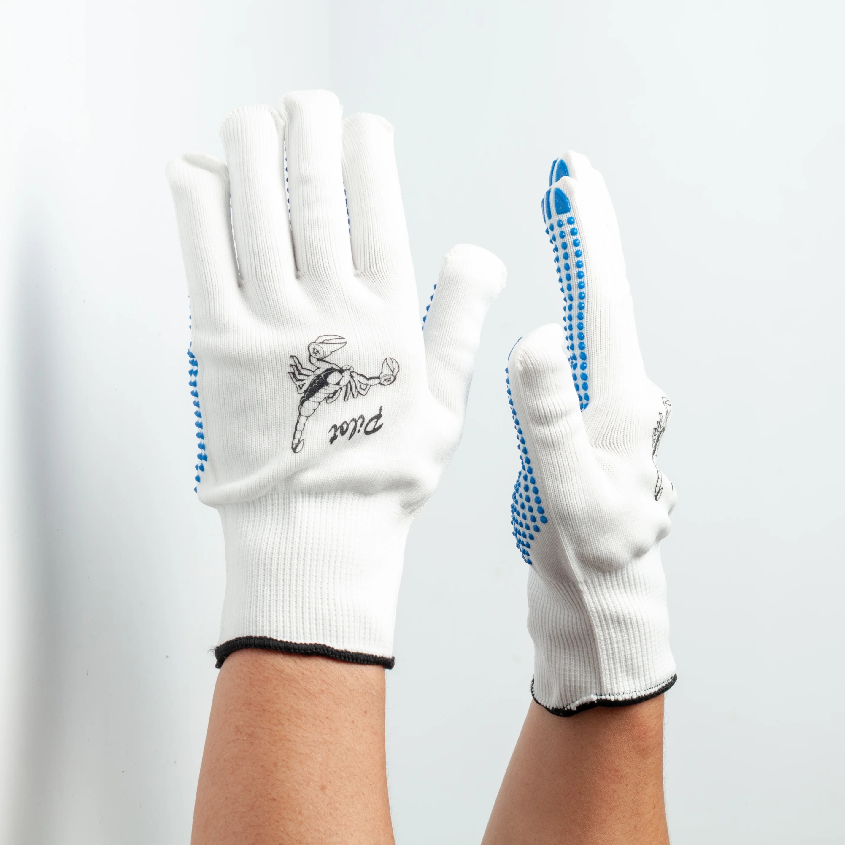 Anti-Slip Hot Sale Comfortable Single Side Safety Work Hand PVC Dotted Nylon Knitted Gloves