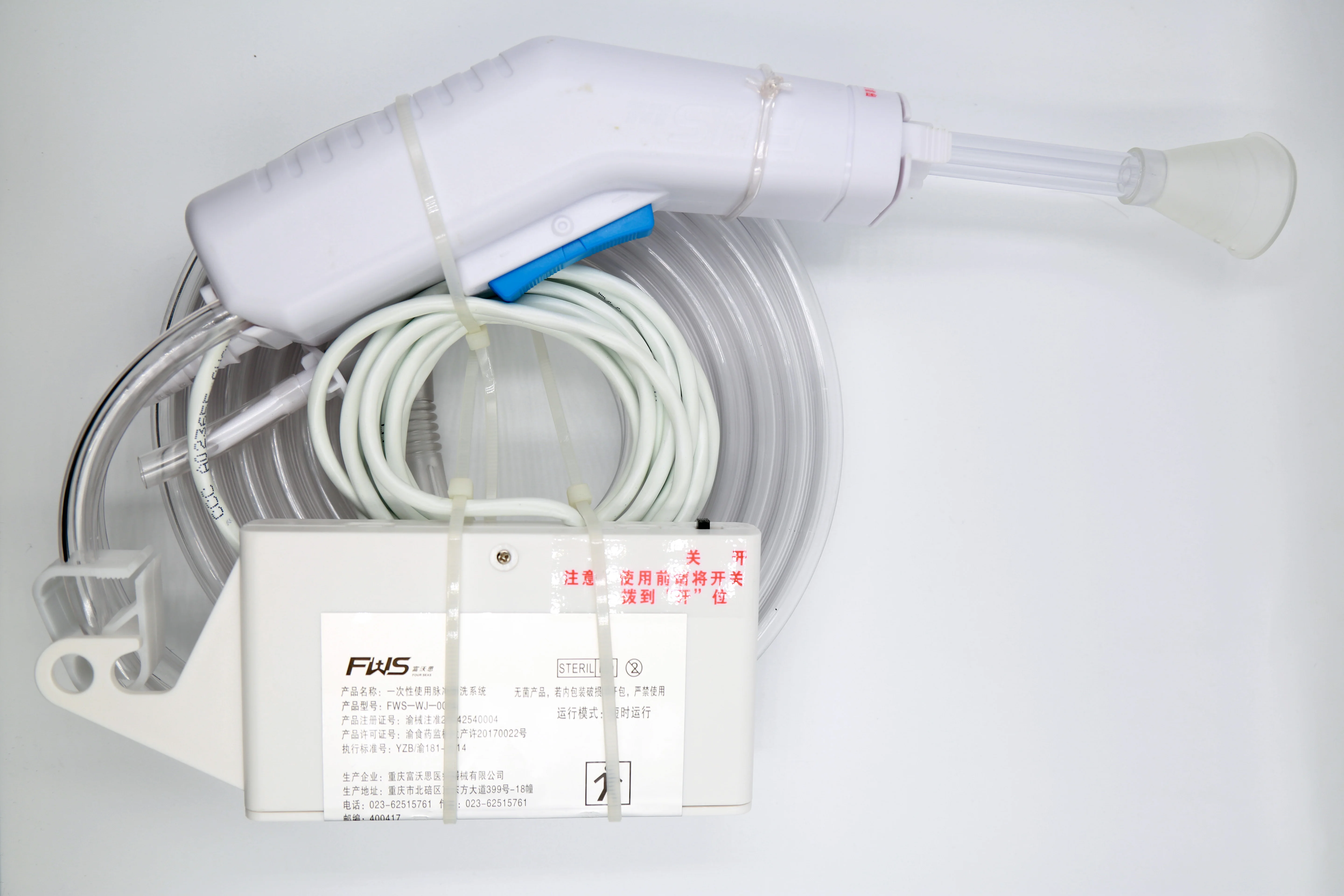 Disposable orthopedic use wound pulse irrigation system