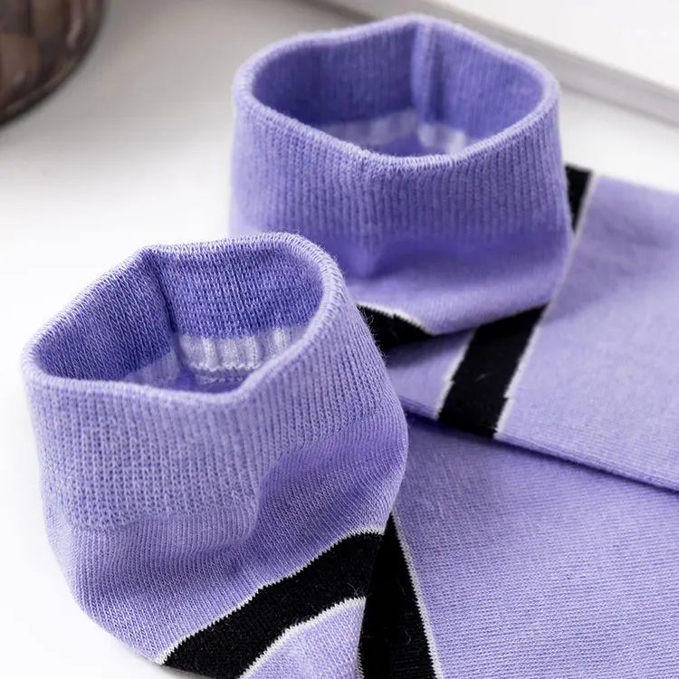 
New arrival hot sale different colors fashion school girl sport knee high socks 