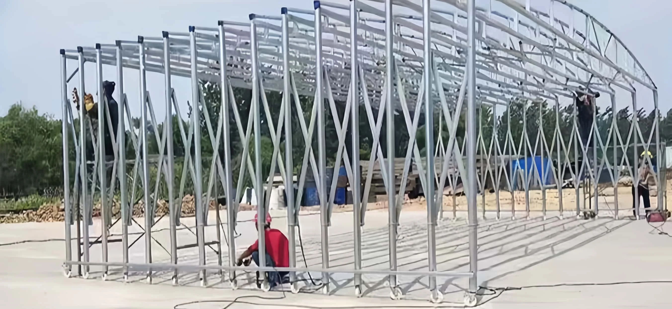 Outdoor rainproof night market stalls equipped with movable and convenient Push-pull tents