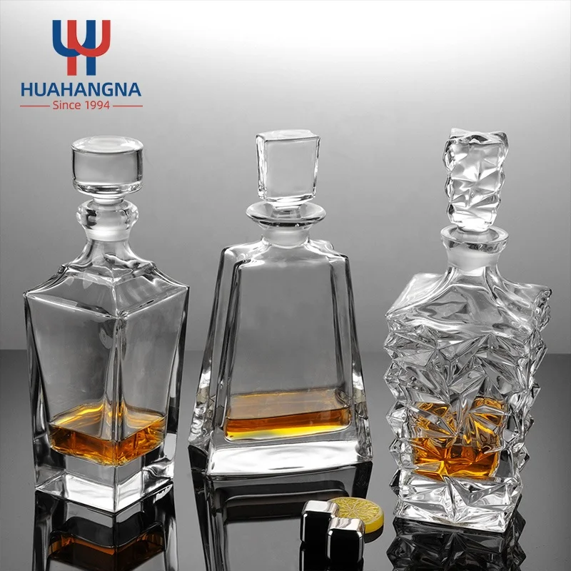 HUAHANGNA Support Custom Logo Crystal Clear Glass Decanter for Whiskey Liquor Brandy