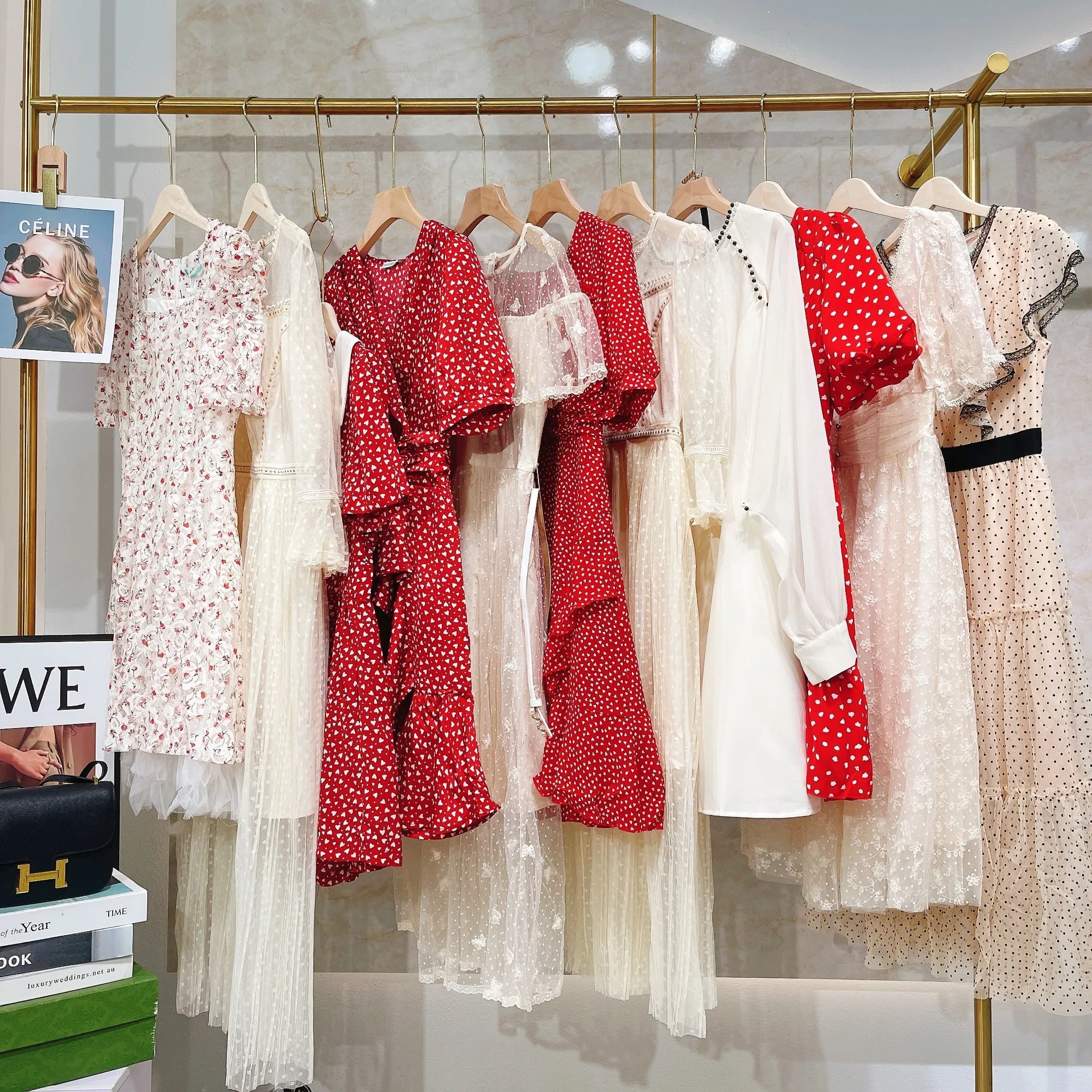 Женская одежда в европейском и американском стиле, новинка 2022, модное сексуальное цельное женское платье с вырезами, оптовая продажа